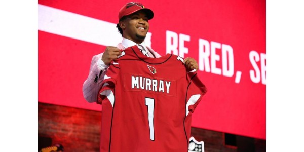 La hauteur n'est plus la norme du quarterback La hauteur n'est plus la norme du quarterback